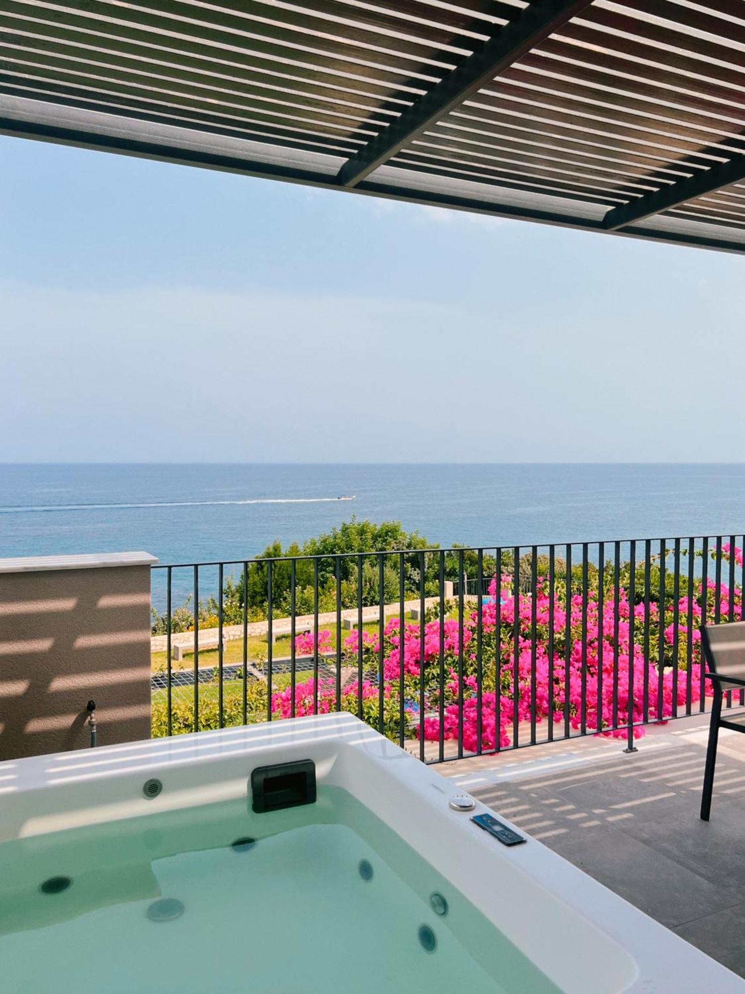 Blue Jasmine Hotel Skala  外观 照片